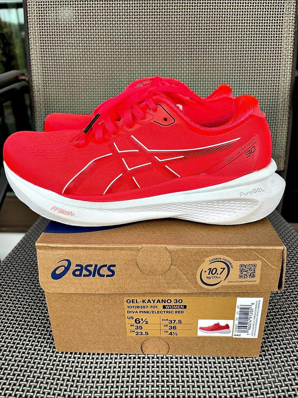 ASICS Gel-Kayano 30 Athletic Diva Pink/Electric Red US 6.5 Like New